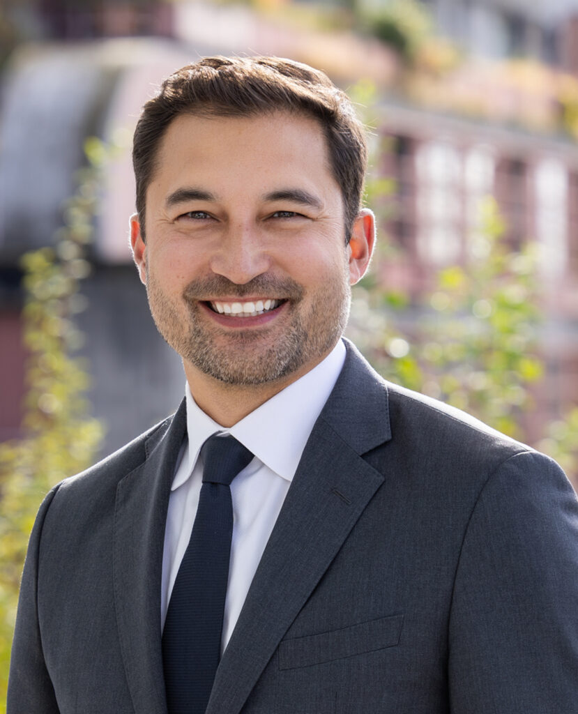 A headshot of Chandler H Udo a mesothelioma lawyer and asbestos exposure attorney at Oslund Udo Little