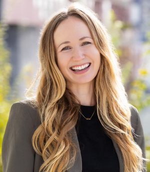 Headshot of Debbie Silberman a mesothelioma lawyer and asbestos exposure attorney